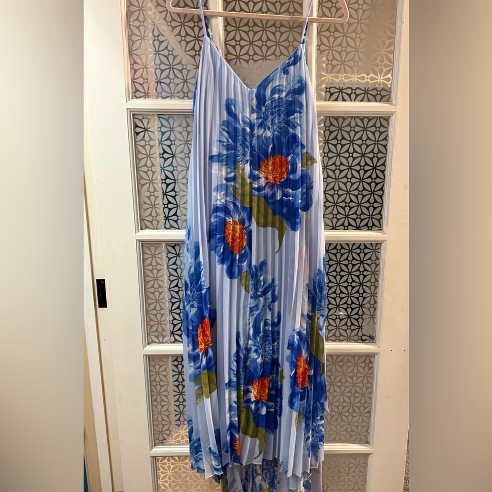 Premier amour blue floral pleated belted sundress sz 10 - Picture 3 of 5